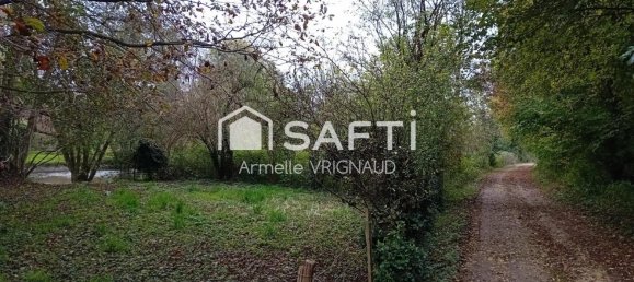 3646m² Land in Dreux, France No. 153703 2