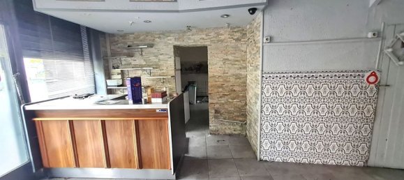 Gewerbliche Immobilie in Ivry-sur-Seine, France 184m², Nr. 165999 2