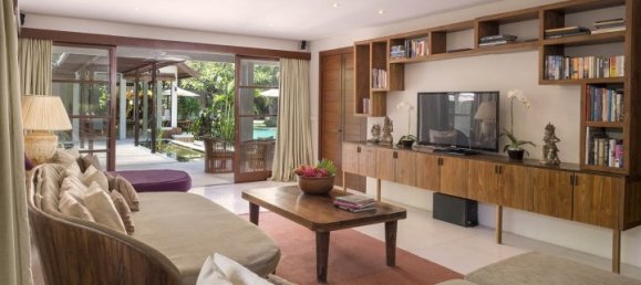 4 bedrooms Villa for rent in Seminyak, Badung, Bali, Indonesia № 2953 7