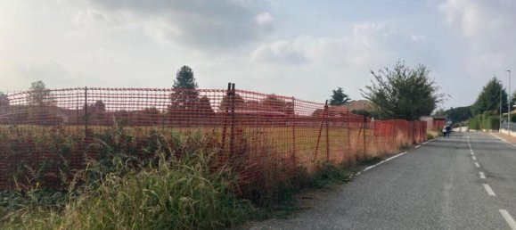 30 rooms Land in San Carlo Canavese, Italy No. 17610 13