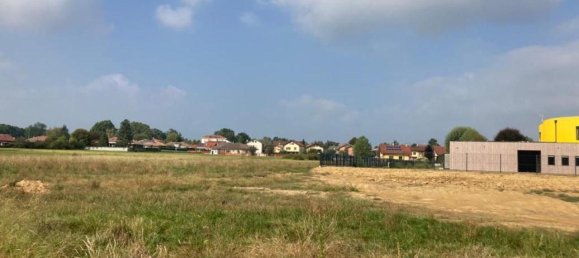 30 rooms Land in San Carlo Canavese, Italy No. 17610 6