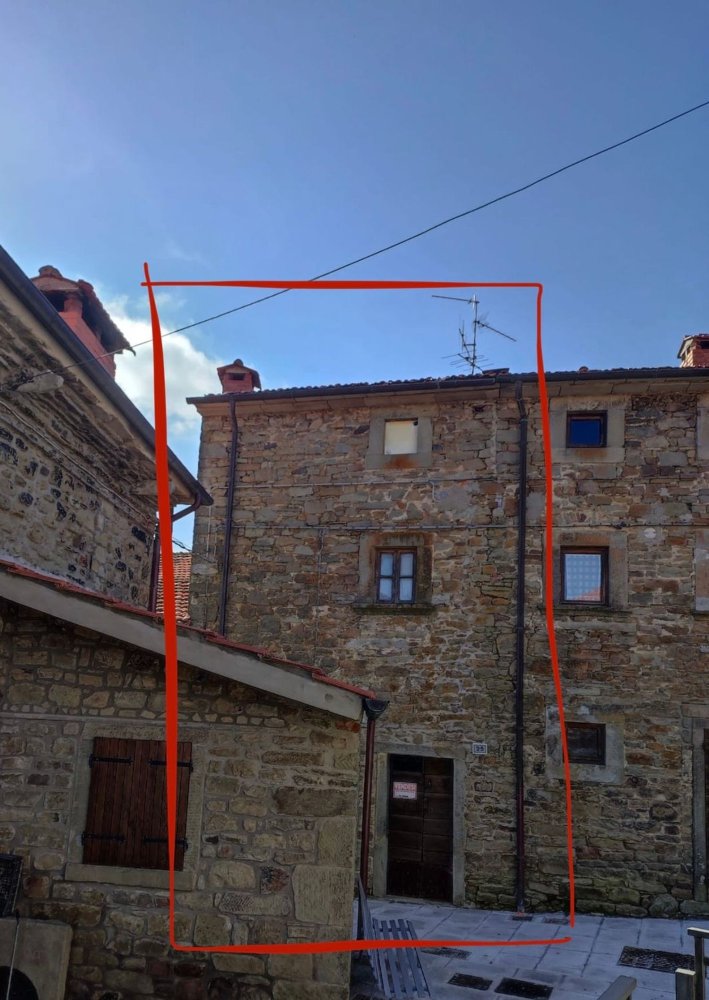 2-salle Maison à Talla, Italy No. 255930