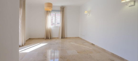 3 Schlafzimmer Wohnung in Fuengirola, Spain, Nr. 185039 5