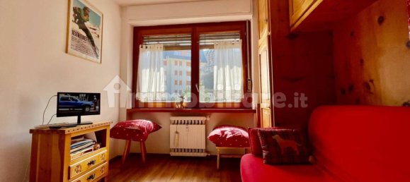 1 bedroom Apartment in Sestriere, Italy No. 315073 6