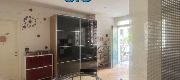 Studio à Bologna, Italy No. 258650 3