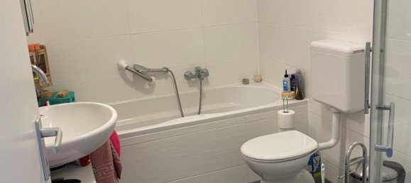 Apartamento de 2 dormitorios en Main-Kinzig, Germany No. 271503 4