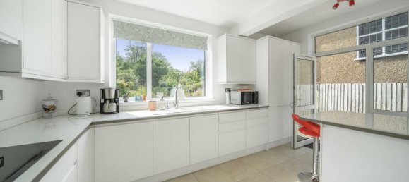 4 غرف نوم منزل في Beckenham, United Kingdom رقم 14369 8