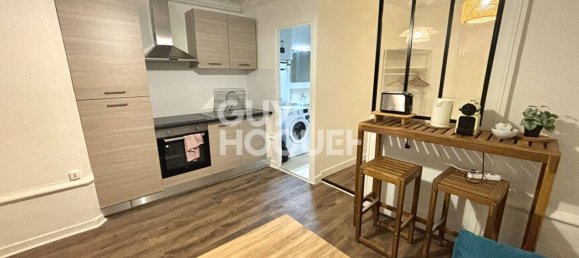 Estudio en Lyon, France No. 200679 2