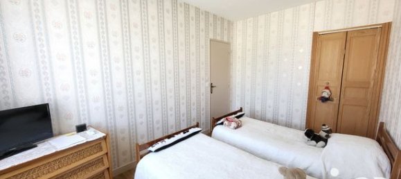 Дом с 4 спальнями в Жуэ-ле-Тур, Франция № 314068 5