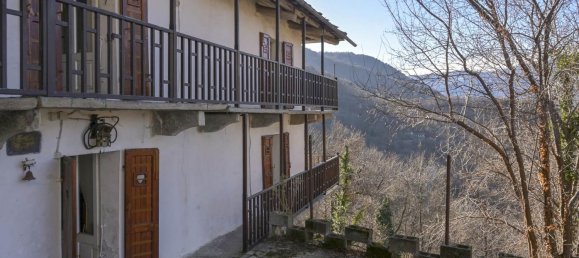 6 rooms House in Barge, Italy No. 106365 6