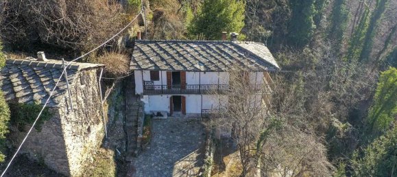 6 rooms House in Barge, Italy No. 106365 8