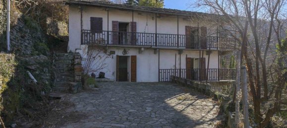 6 rooms House in Barge, Italy No. 106365 11