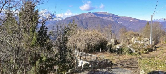 6 rooms House in Barge, Italy No. 106365 7