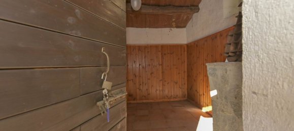 6 rooms House in Barge, Italy No. 106365 50