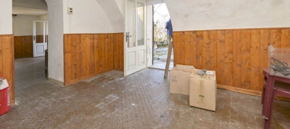 6 rooms House in Barge, Italy No. 106365 28