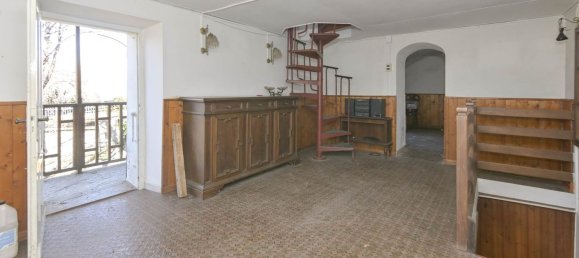 6 rooms House in Barge, Italy No. 106365 24