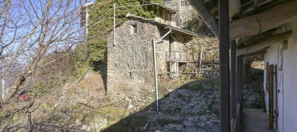 6 rooms House in Barge, Italy No. 106365 10