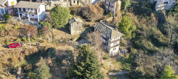 6 rooms House in Barge, Italy No. 106365 5