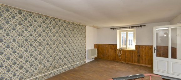 6 rooms House in Barge, Italy No. 106365 32