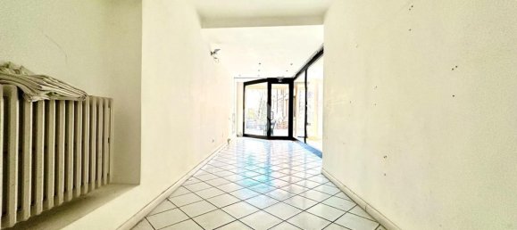 Коммерческая недвижимость 50м² в Тортона, Италия № 7602 12