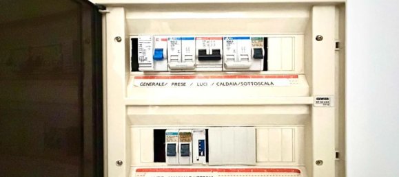 Коммерческая недвижимость 50м² в Тортона, Италия № 7602 10