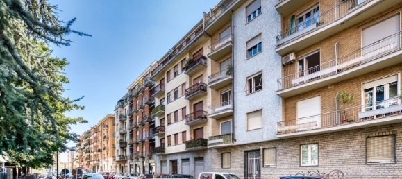 2 bedrooms Apartment in Turin, Italy No. 333488 27
