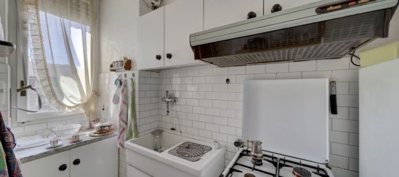 2 bedrooms Apartment in Turin, Italy No. 333488 5