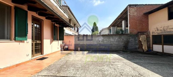 3 Schlafzimmer Haus in San Bassano, Italy, Nr. 366023 9