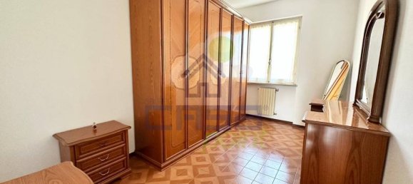 Casa T3 em San Bassano, Italy N.º 366023 6