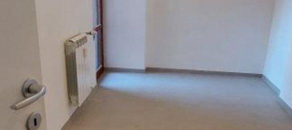 3-Zimmer Wohnung in Carrara, Italy, Nr. 27321 11