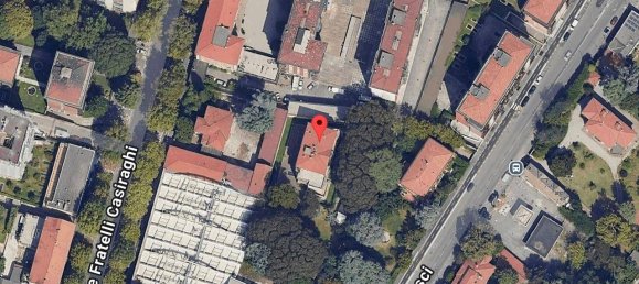 25m² Garage in Sesto San Giovanni, Italy No. 303335 2