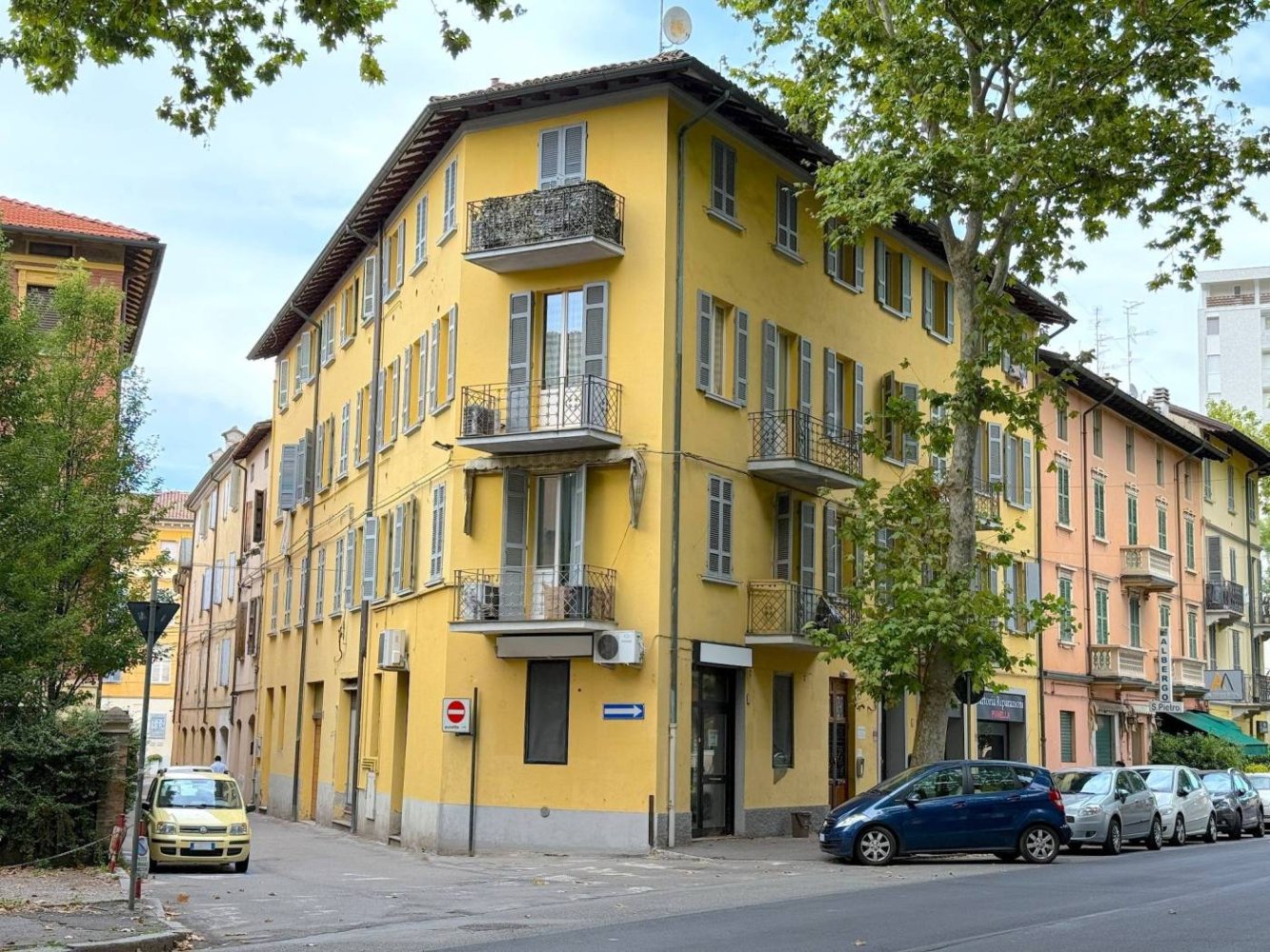 3 غرف نوم شقة في Reggio Emilia, Italy رقم 380488