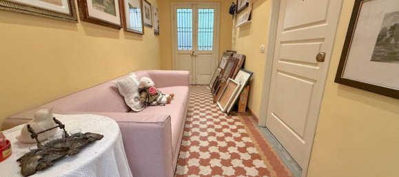 3 غرف نوم شقة في Reggio Emilia, Italy رقم 380488 11