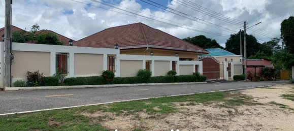 3200m² Commercial property in Bang Sare, Thailand No. 15773 2