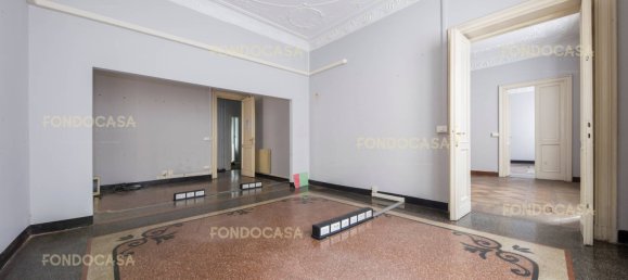 مكتب في Genoa, Italy 170متر مربع رقم 147315 12