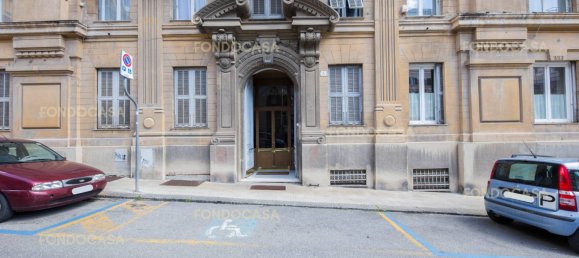 مكتب في Genoa, Italy 170متر مربع رقم 147315 41