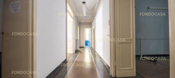 مكتب في Genoa, Italy 170متر مربع رقم 147315 29