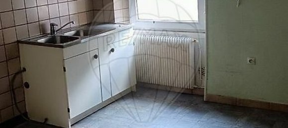 9 rooms Building in Longuyon, France No. 240361 2