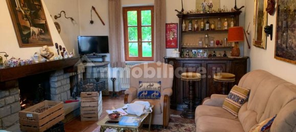 4 bedrooms Villa in Castel San Niccolò, Italy No. 274542 10