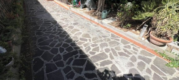 5 bedrooms Villa in Poggio a Caiano, Italy No. 333335 12