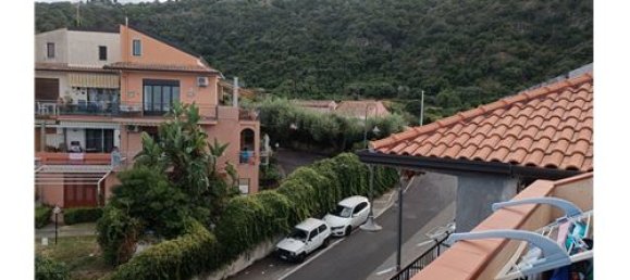 Пентхаус с 1 спальней в Ачиреале, Италия № 280116 14