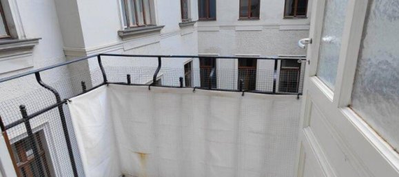 Квартира с 4 комнатами в Нойбау, Австрия № 108249 12