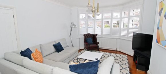 4 غرف نوم منزل في Park Langley, United Kingdom رقم 1115 2