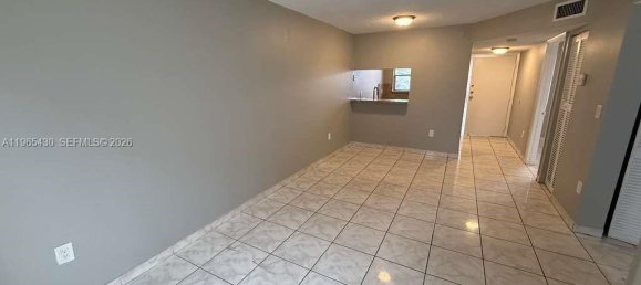 2 Schlafzimmer Gewerbliche Immobilien in Miami, USA, Nr. 615630 5