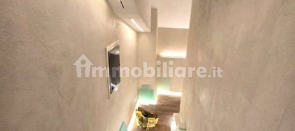 3 bedrooms Apartment in Rome, Italy No. 92082 11