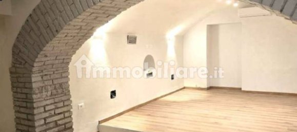 3 bedrooms Apartment in Rome, Italy No. 92082 4