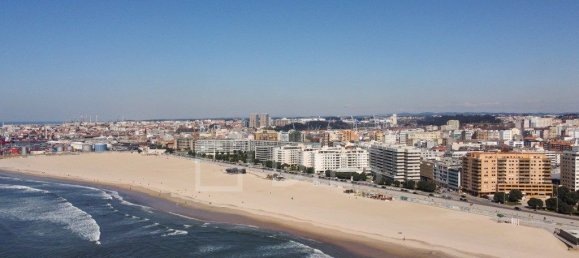 Gewerbliche Immobilie in Matosinhos, Portugal 1493m², Nr. 317229 8