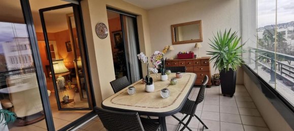 2 bedrooms Apartment in Villefranche-sur-Saone, France No. 335281 6