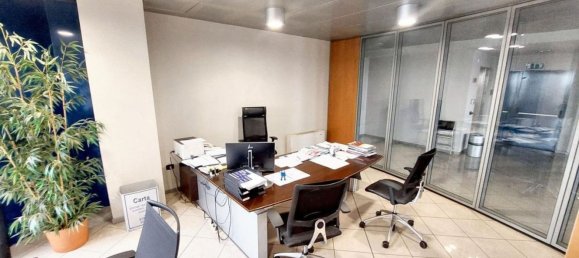 Büro in Piacenza, Italy 1655m², Nr. 374948 8