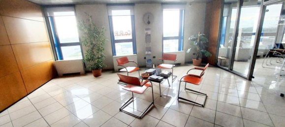 Büro in Piacenza, Italy 1655m², Nr. 374948 7